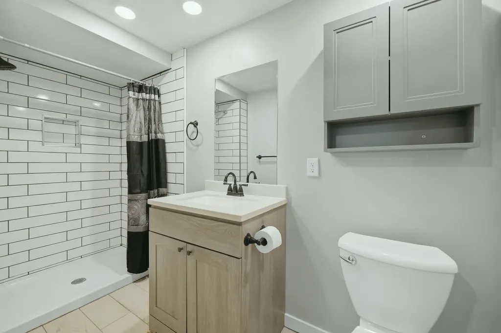 6335 Pine Island Drive NE Plainfield Charter Township MI 49321