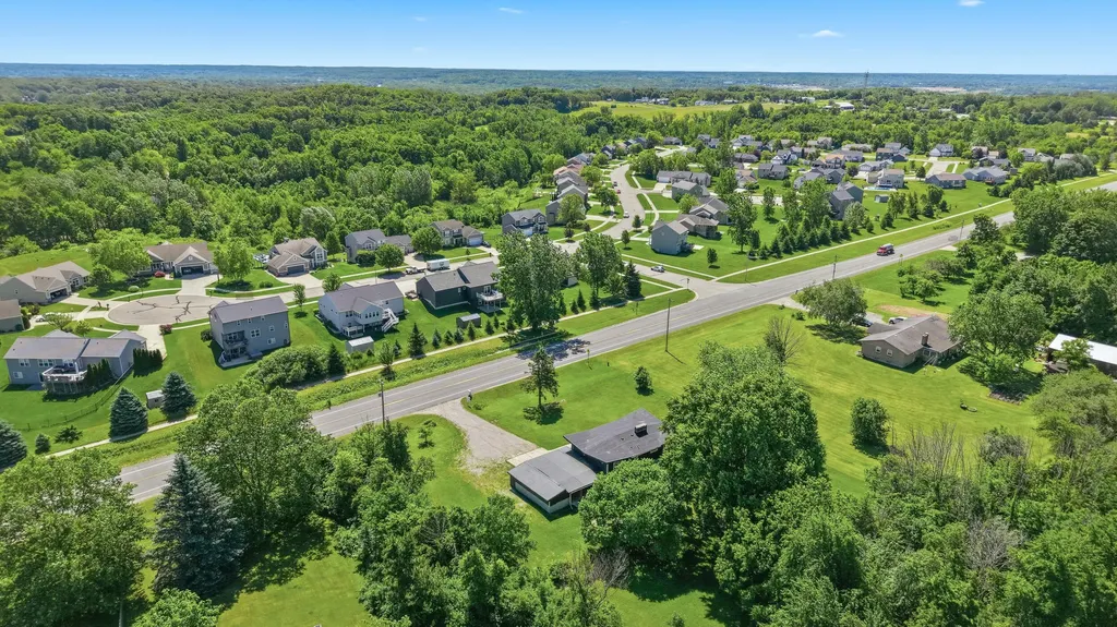 6335 Pine Island Drive NE Plainfield Charter Township MI 49321