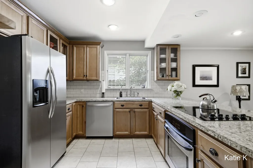 950 Orchard Avenue SE East Grand Rapids City MI 49506