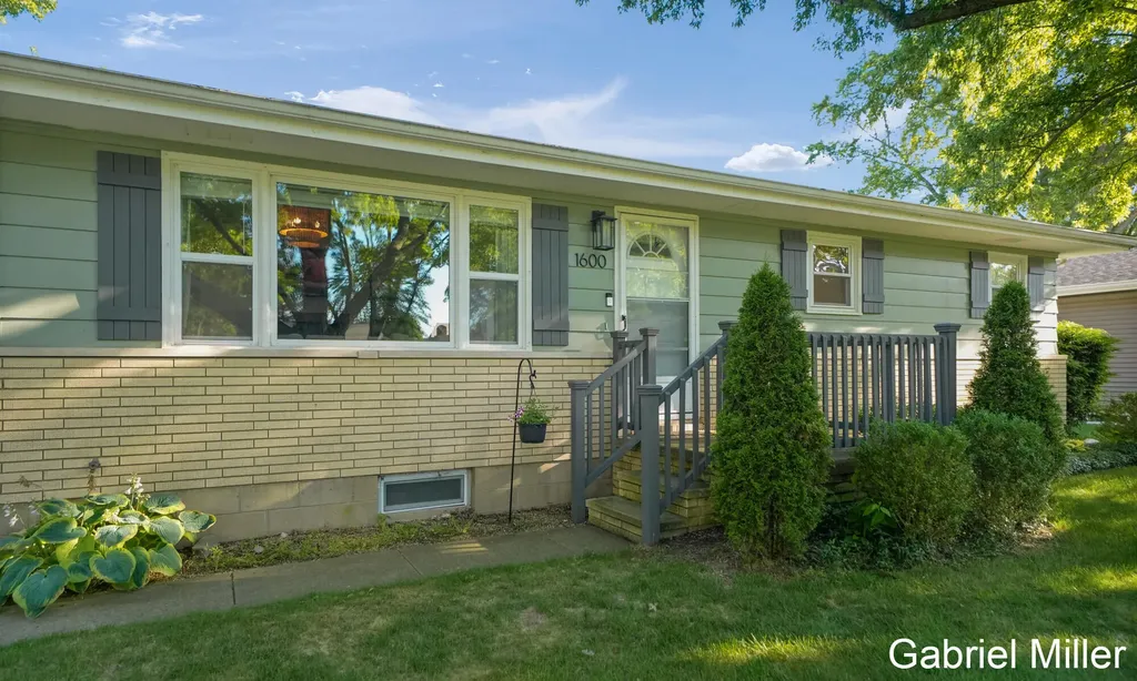 1600 Barbara Ann Drive Lincoln Charter Township MI 49127