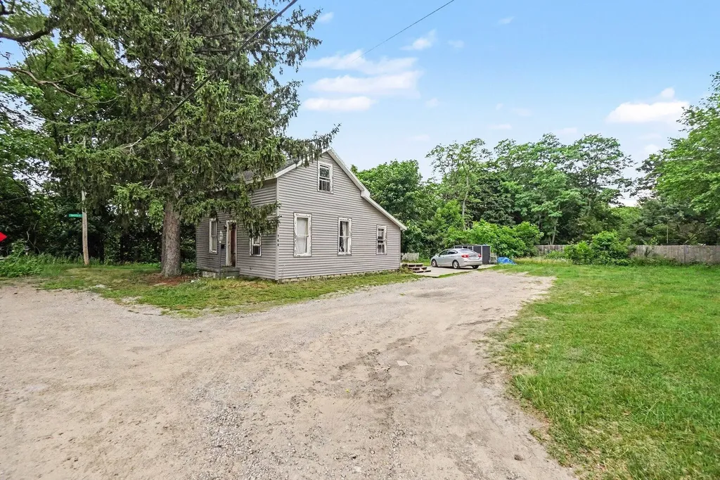 760 Scott Street Muskegon City MI 49442