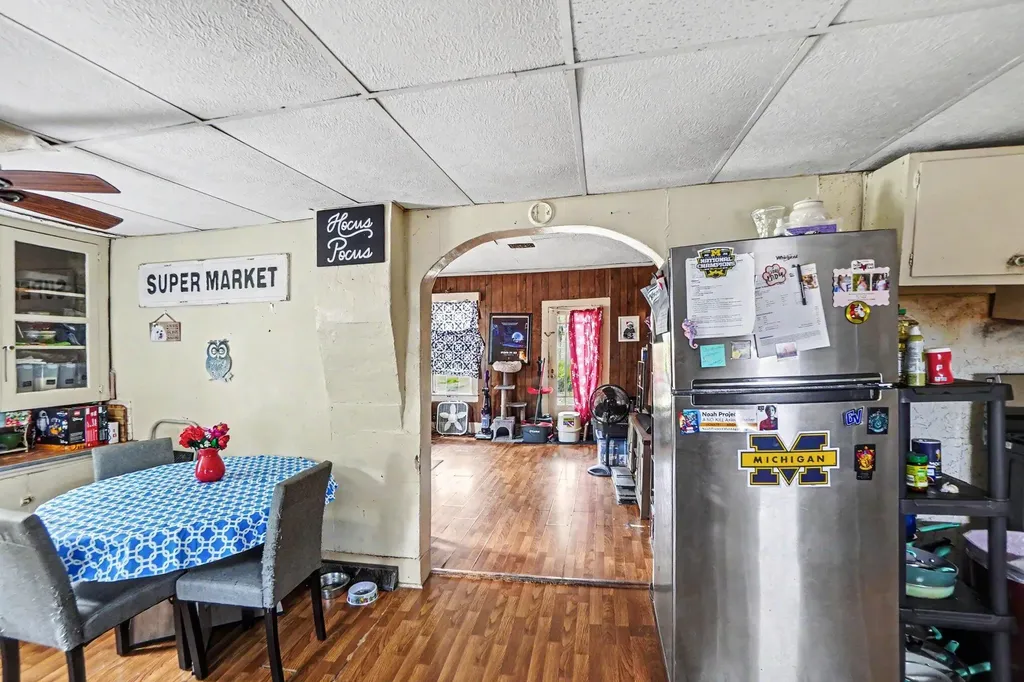 760 Scott Street Muskegon City MI 49442