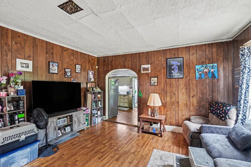 760 Scott Street Muskegon City MI 49442