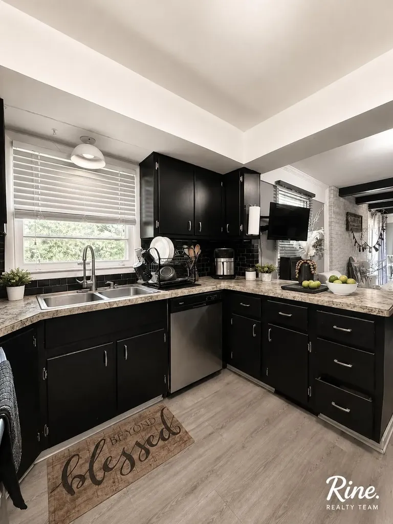 2709 Belaire Drive Lansing City MI 48911