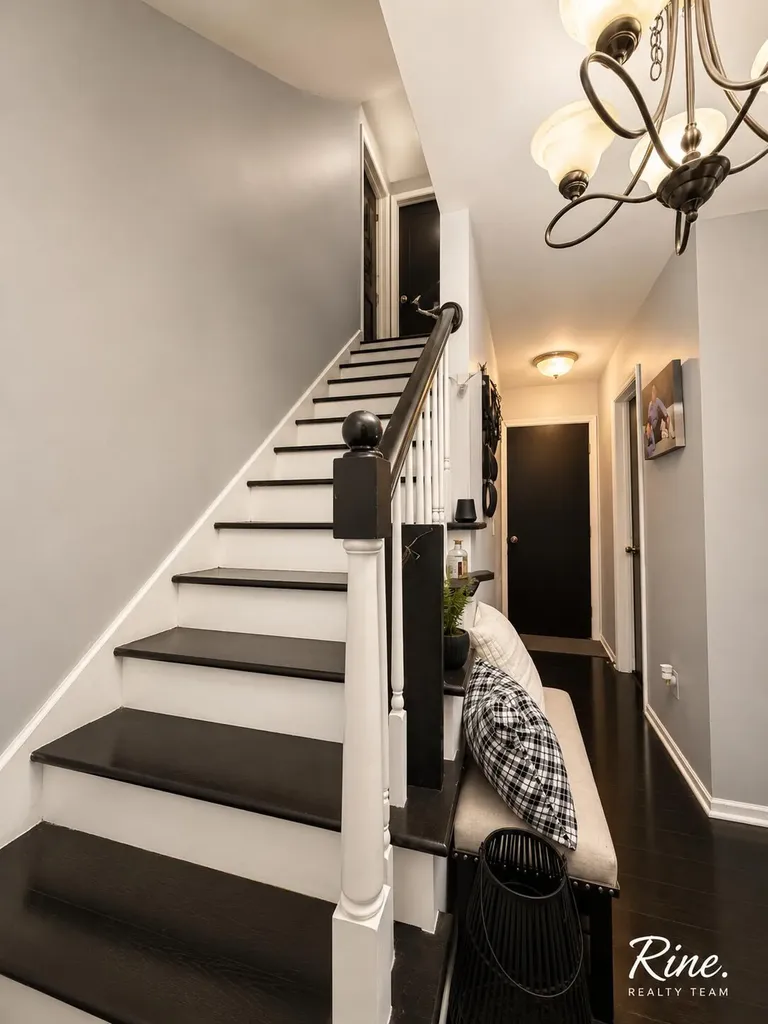 2709 Belaire Drive Lansing City MI 48911