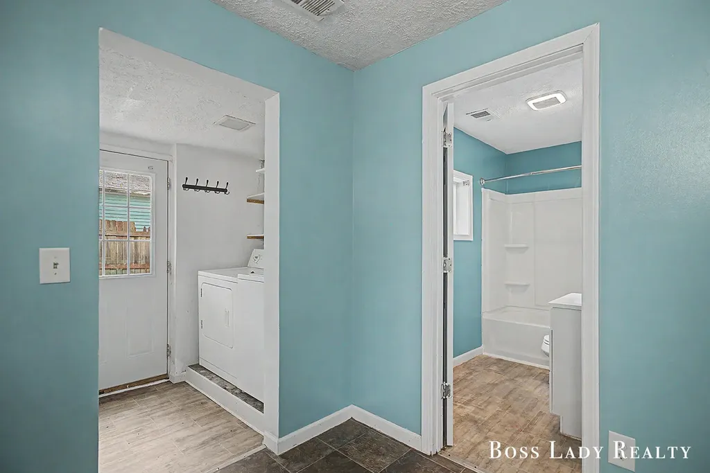 1220 Beechwood Street NE Grand Rapids City MI 49505