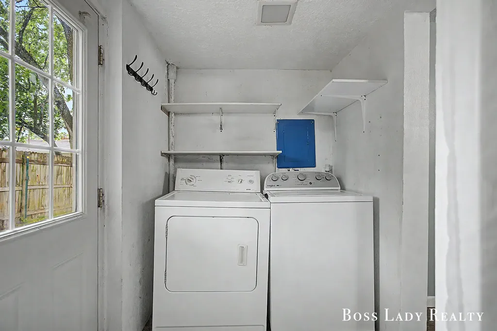 1220 Beechwood Street NE Grand Rapids City MI 49505