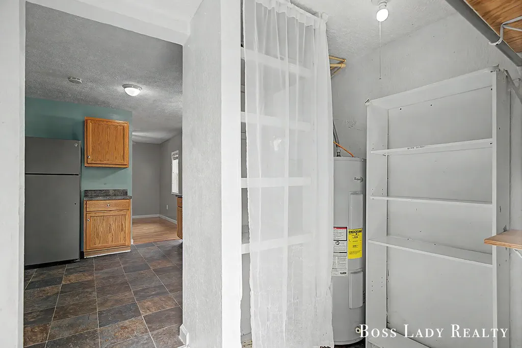 1220 Beechwood Street NE Grand Rapids City MI 49505