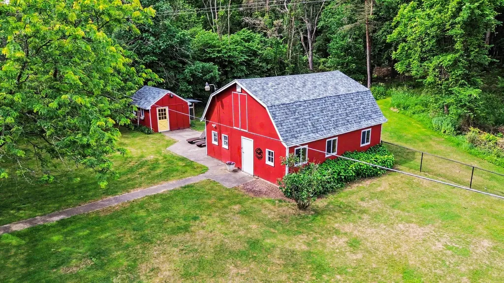 7475 Thornapple River Drive SE Caledonia Township MI 49316