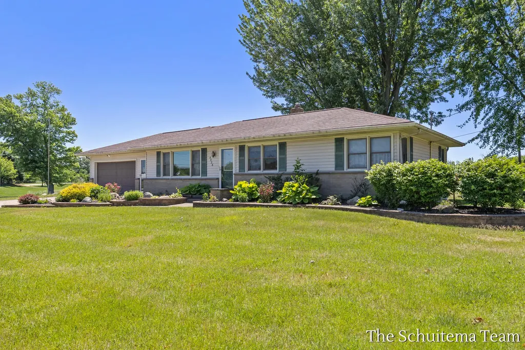 4526 Bauer Road Georgetown Charter Township MI 49426