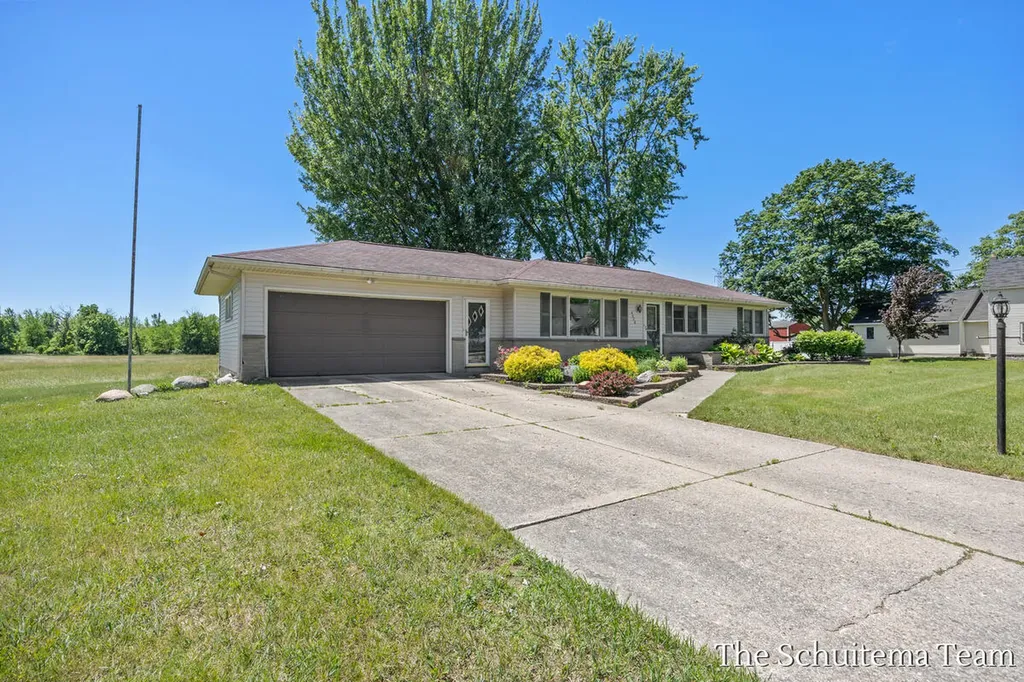 4526 Bauer Road Georgetown Charter Township MI 49426