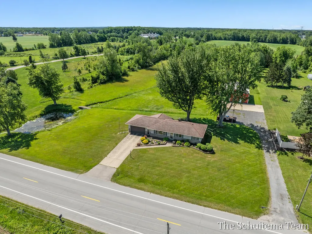 4526 Bauer Road Georgetown Charter Township MI 49426
