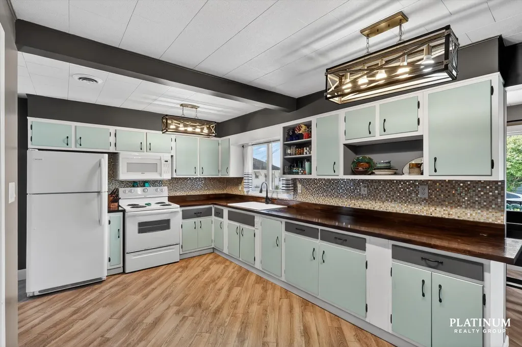 1415 Virginia Street Lake Odessa Village MI 48849