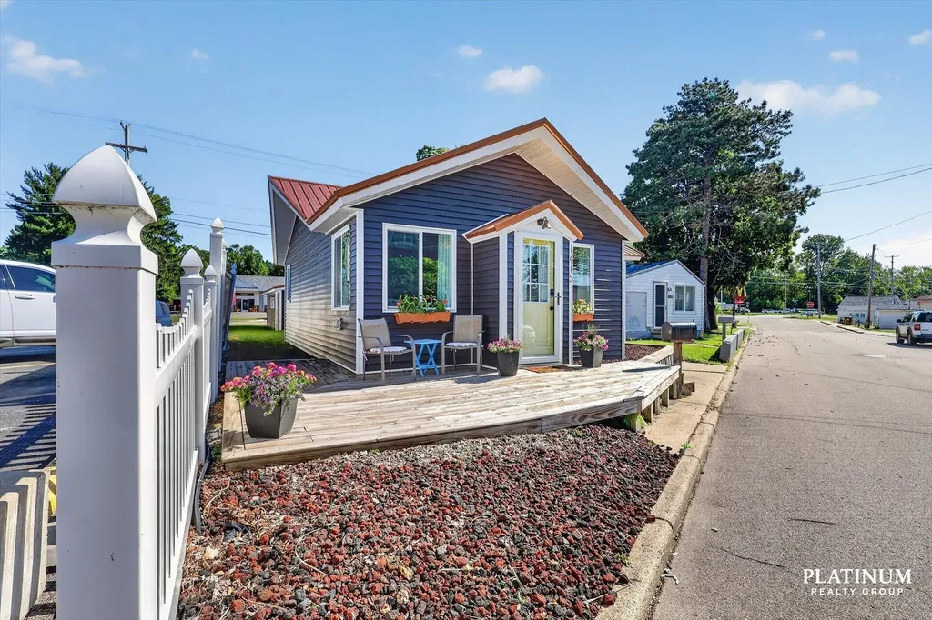 1415 Virginia Street Lake Odessa Village MI 48849