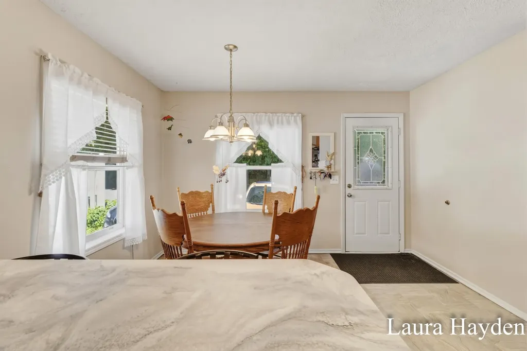 6859 Paradise Park Boston Township MI 48881