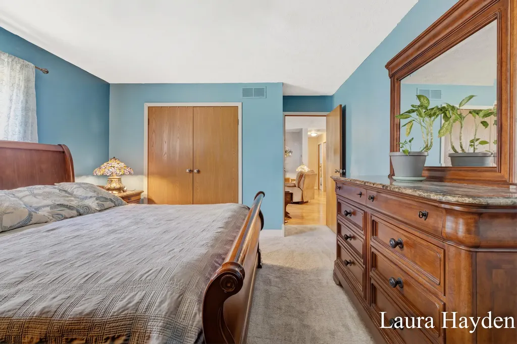 6859 Paradise Park Boston Township MI 48881