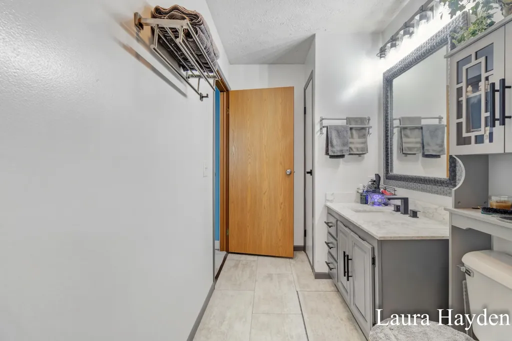 6859 Paradise Park Boston Township MI 48881