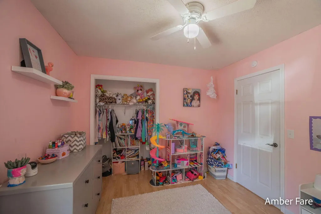 1508 Hendrick Road Norton Shores City MI 49441