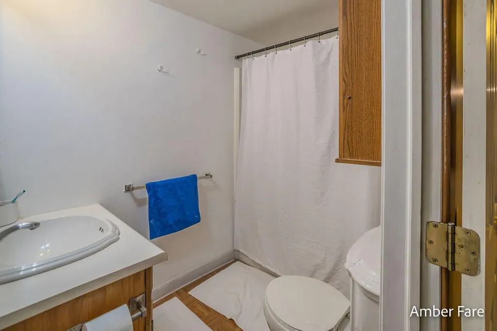 1508 Hendrick Road Norton Shores City MI 49441