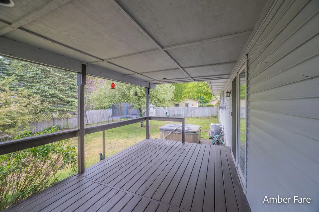 1508 Hendrick Road Norton Shores City MI 49441