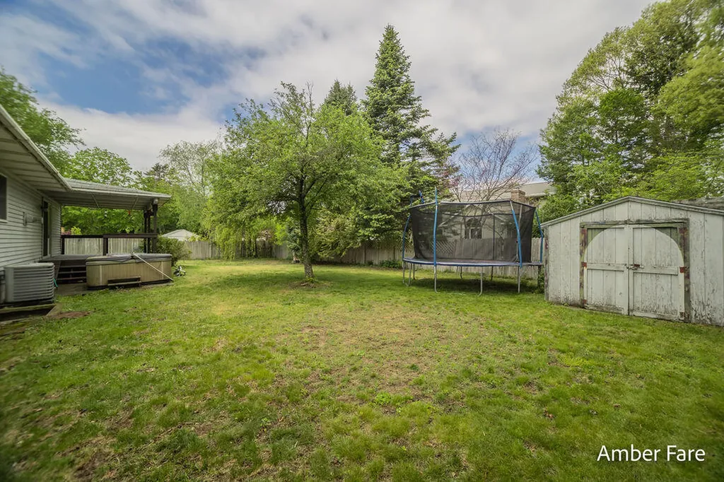 1508 Hendrick Road Norton Shores City MI 49441