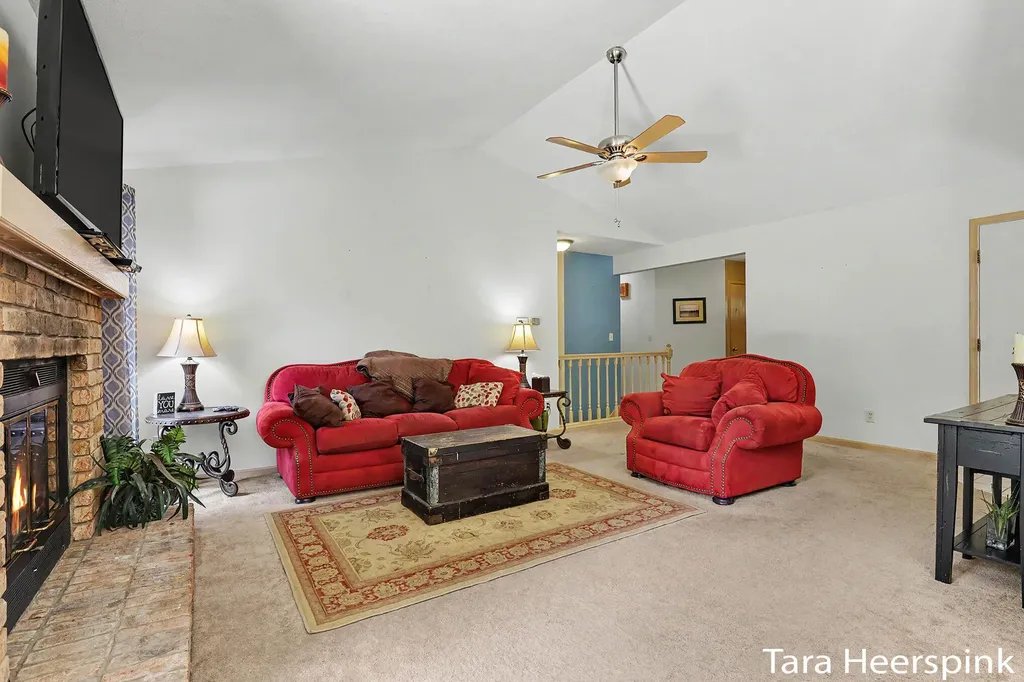6237 Arroyo Vista Drive NE Cannon Township MI 49341