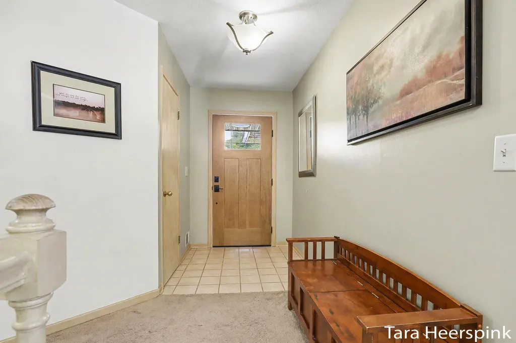 6237 Arroyo Vista Drive NE Cannon Township MI 49341