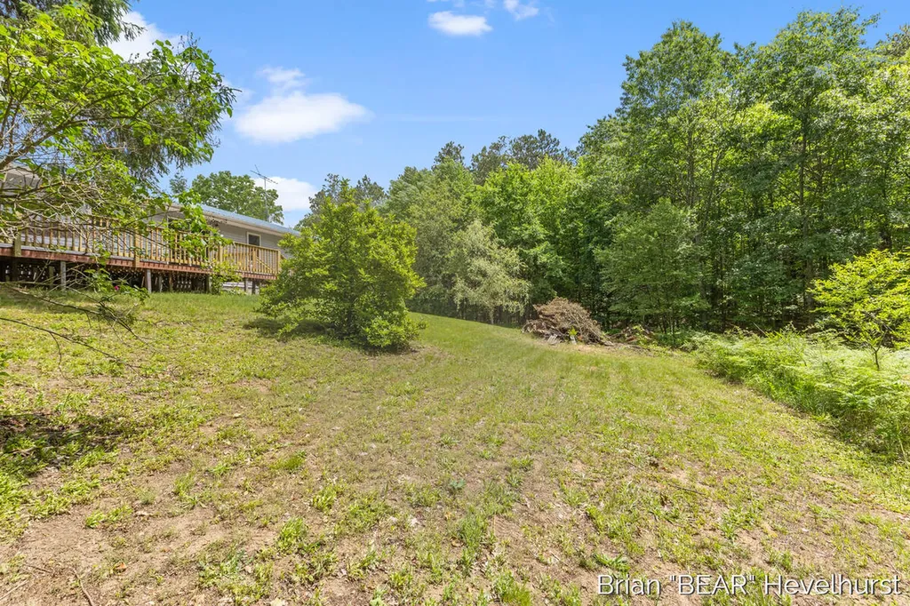 18249 8 Mile Road Mecosta Township MI 49346