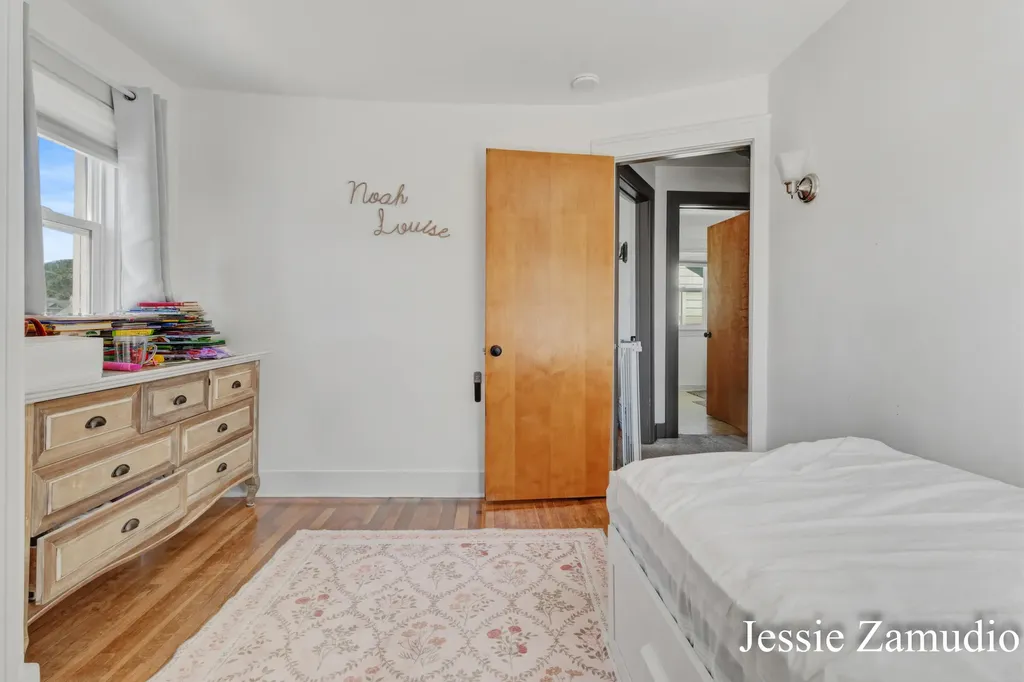 947 Lyon Street NE Grand Rapids City MI 49503