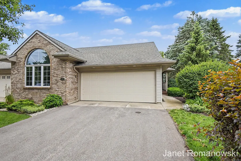 1297 Gleneagle Place Georgetown Charter Township MI 49426