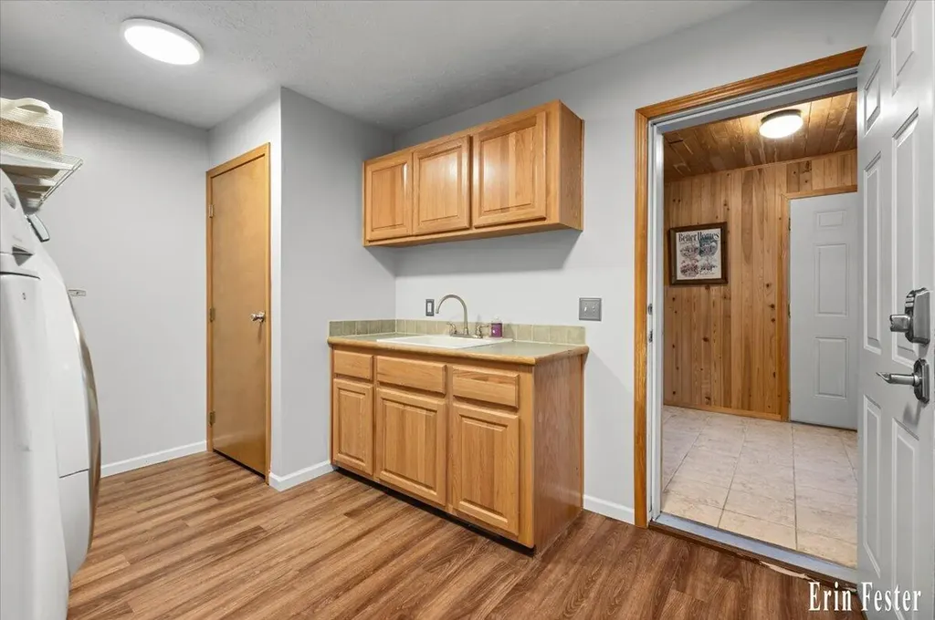 8355 Nugent Avenue NE Grattan Township MI 49341