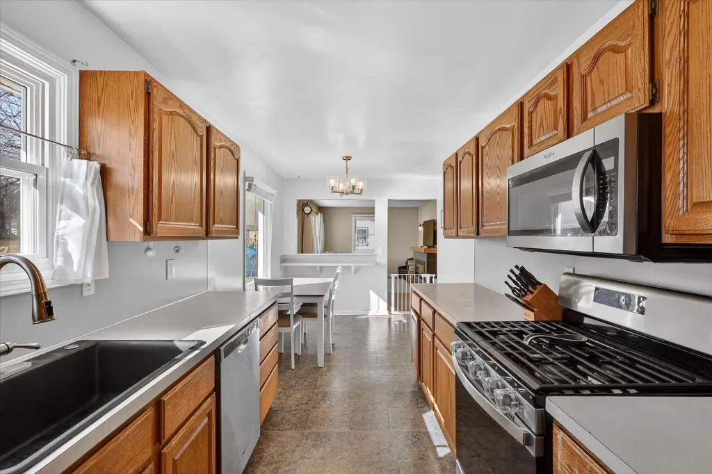 4401 Edgemont Drive SW Wyoming City MI 49519