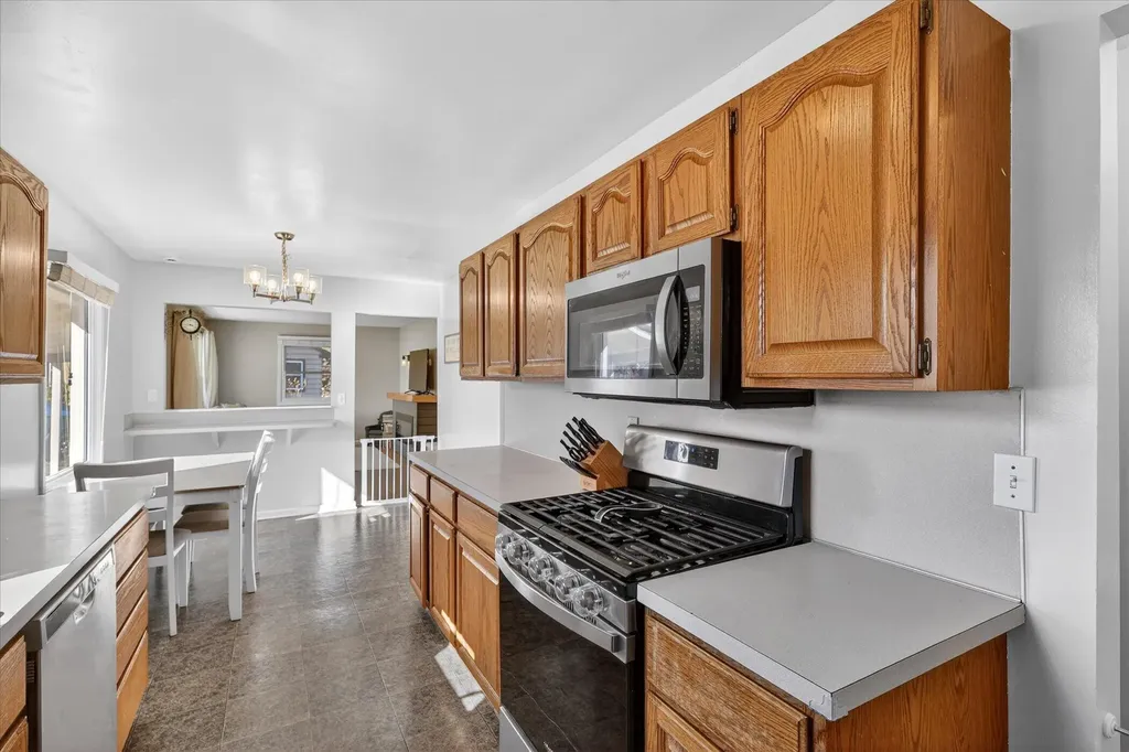 4401 Edgemont Drive SW Wyoming City MI 49519