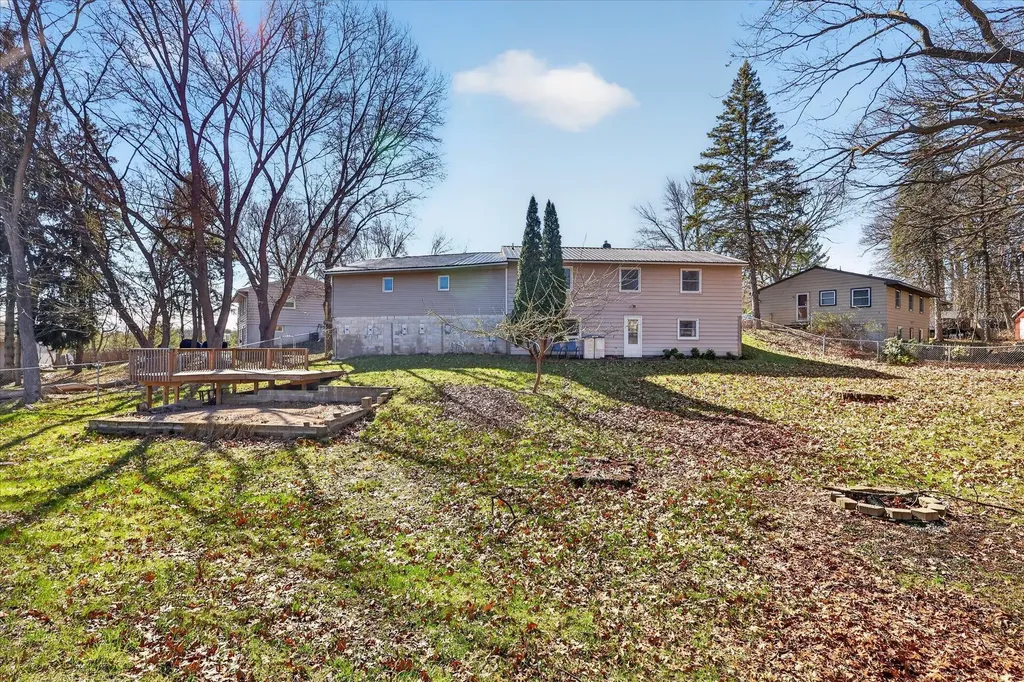 4401 Edgemont Drive SW Wyoming City MI 49519