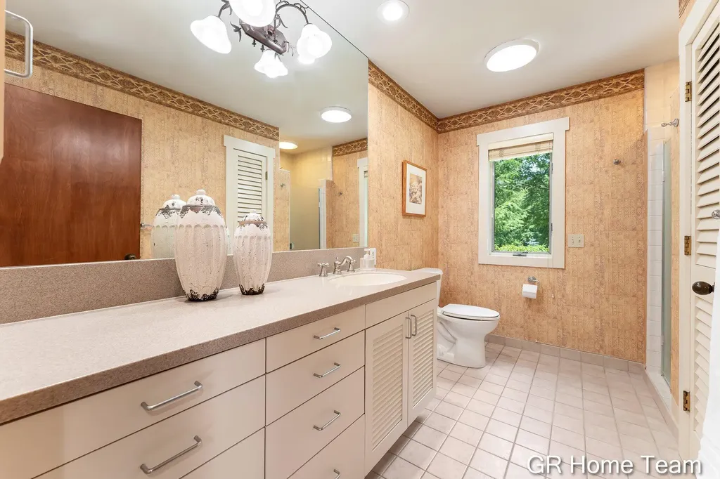 410 W South Street Greenville City MI 48838