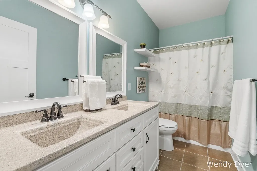 6681 Wood Hollow Court Allendale Charter Township MI 49401