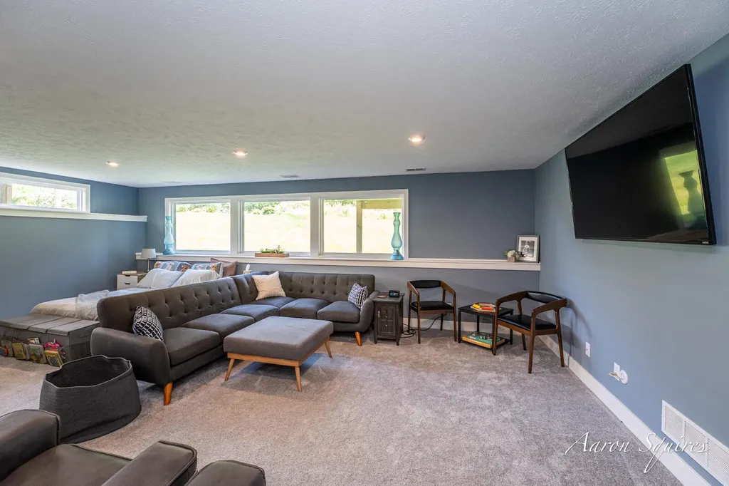 8262 Autumn Acres Drive NE Rockford City MI 49341
