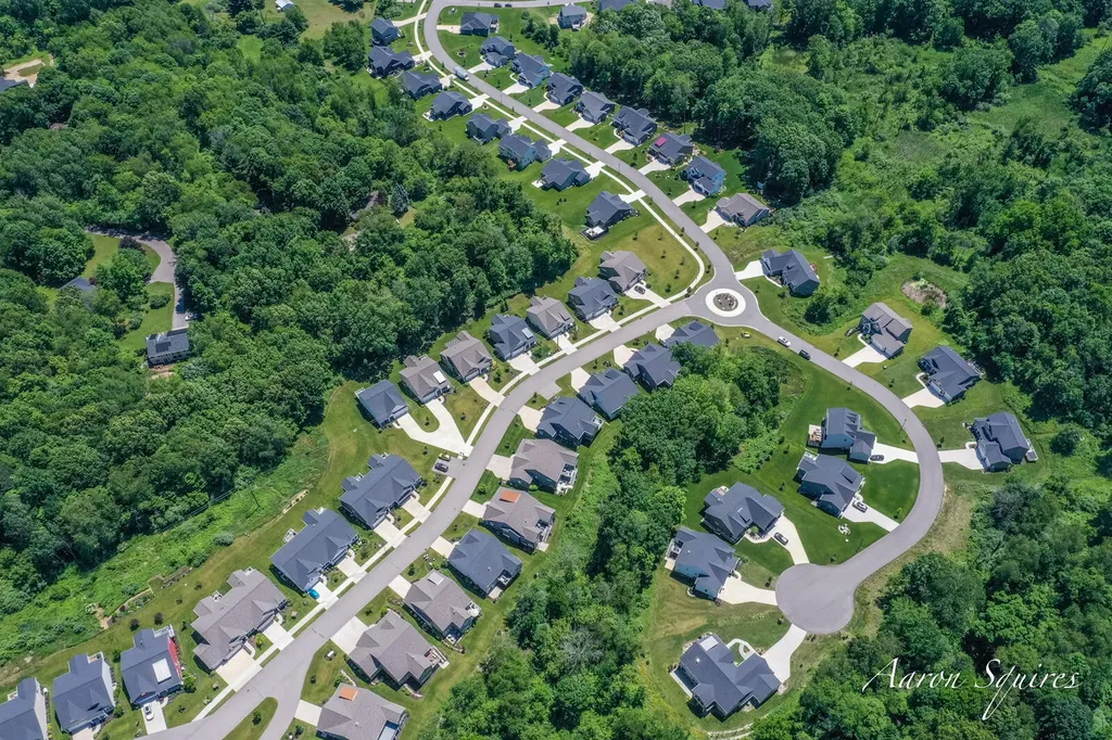 8262 Autumn Acres Drive NE Rockford City MI 49341