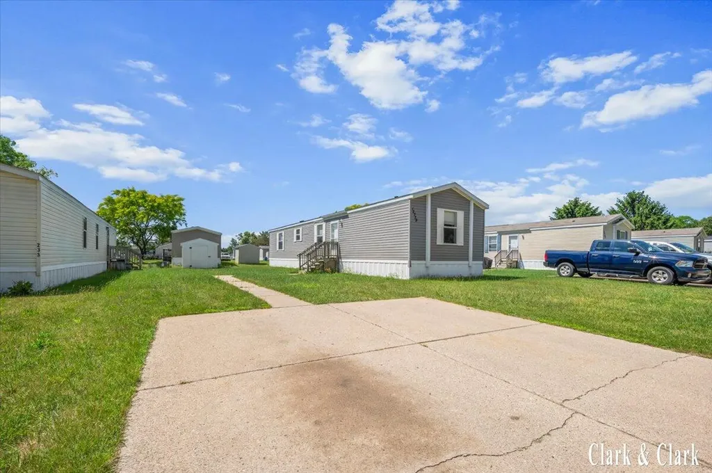 12739 Meadow Drive Wayland City MI 49348