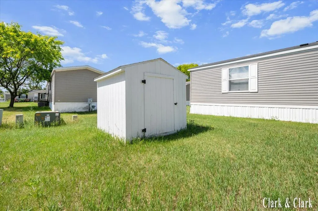 12739 Meadow Drive Wayland City MI 49348