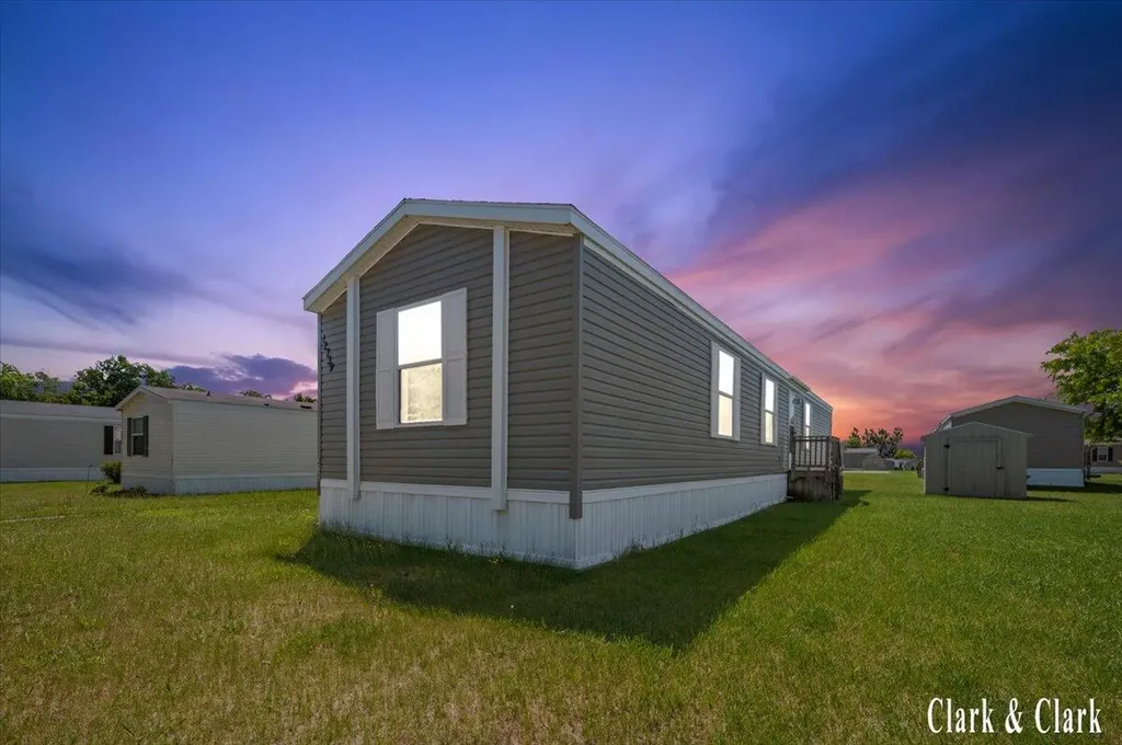 12739 Meadow Drive Wayland City MI 49348