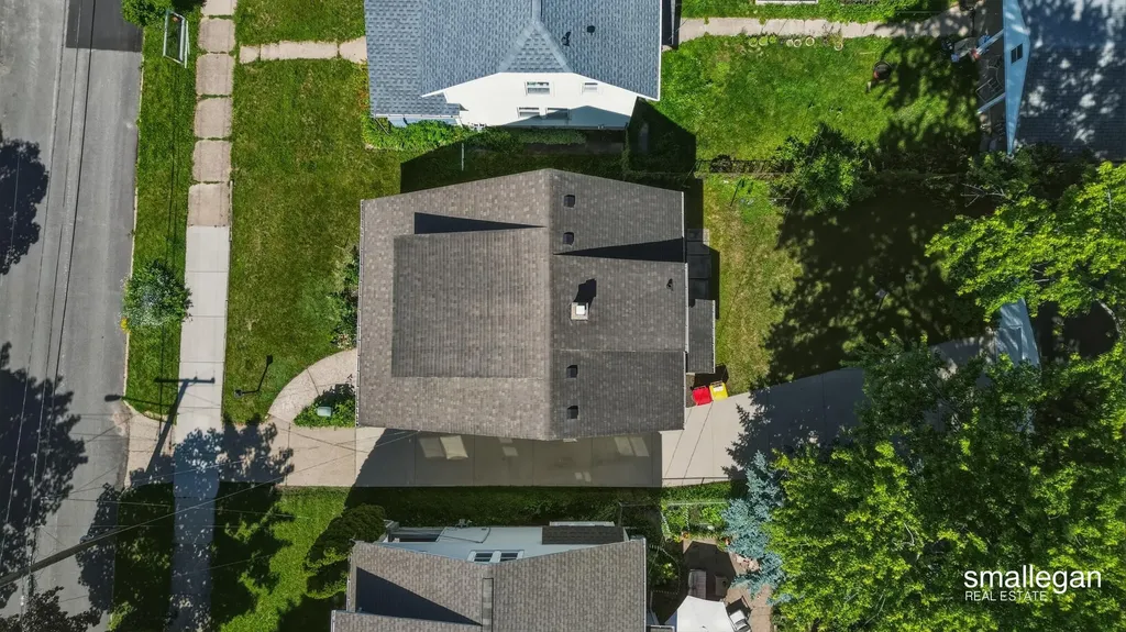 15 Burr Oak Street NW Grand Rapids City MI 49505