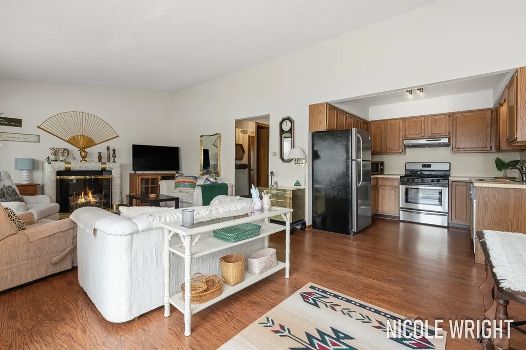 2922 Porter Court SW Grandville City MI 49418
