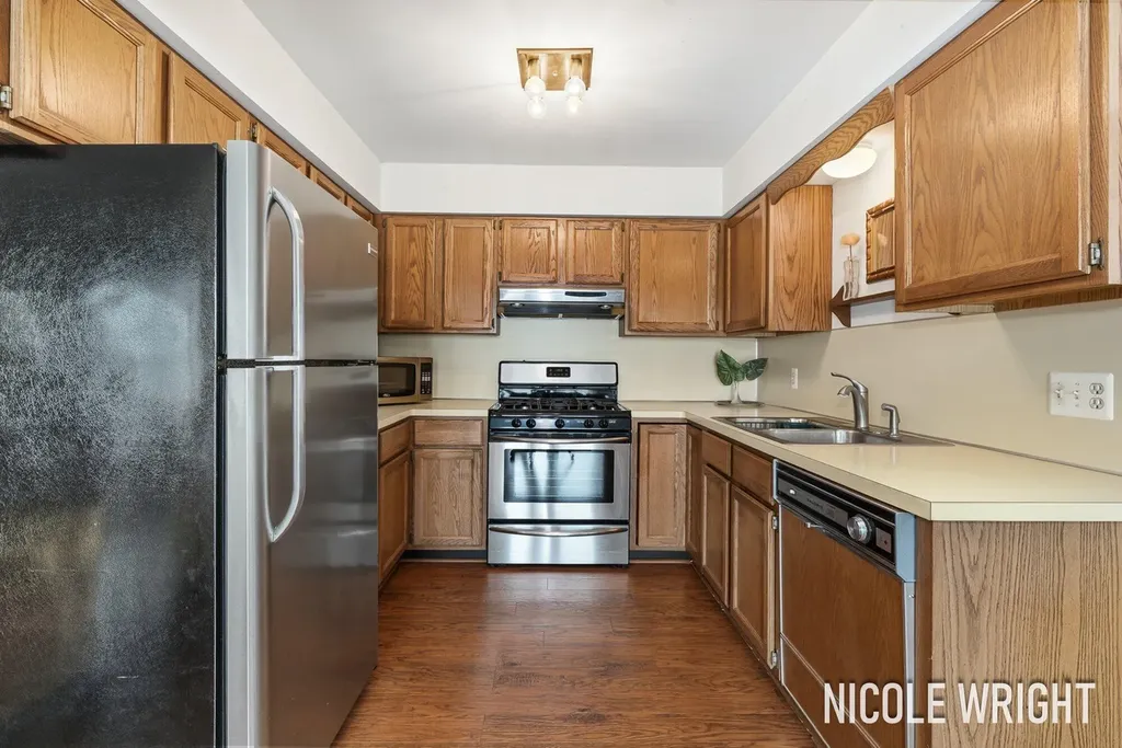 2922 Porter Court SW Grandville City MI 49418