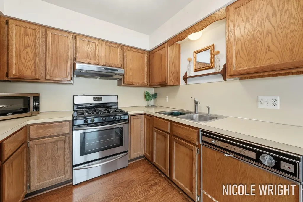 2922 Porter Court SW Grandville City MI 49418