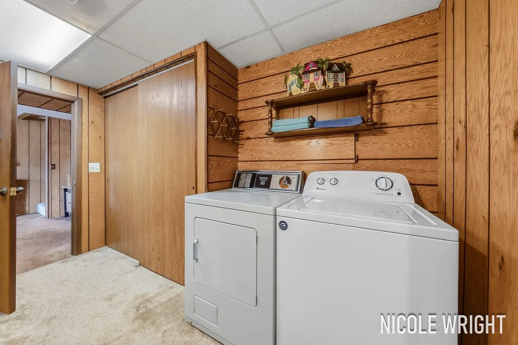 2922 Porter Court SW Grandville City MI 49418
