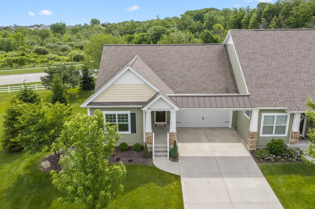706 Braeside Drive SE Gaines Charter Township MI 49315