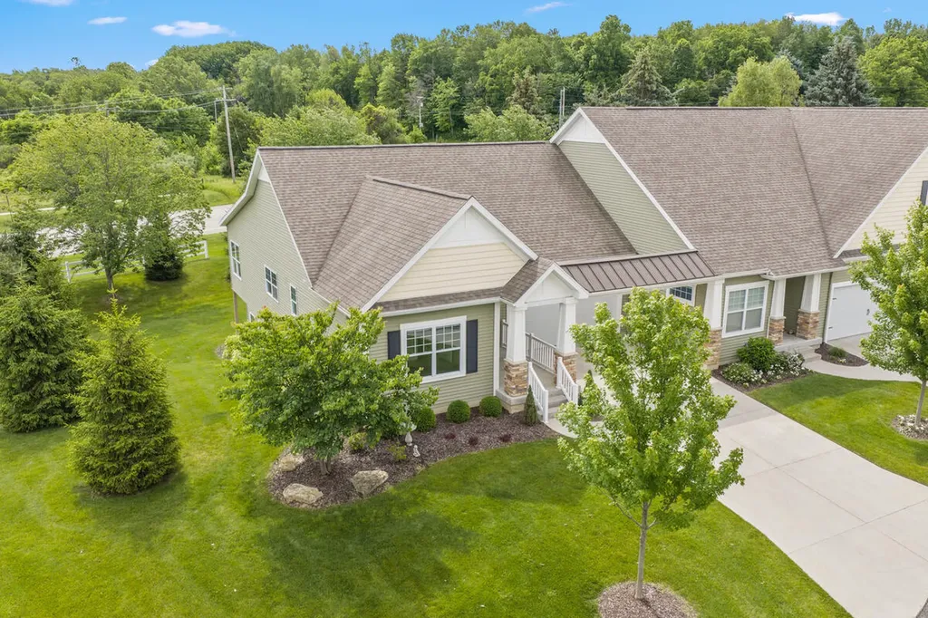 706 Braeside Drive SE Gaines Charter Township MI 49315