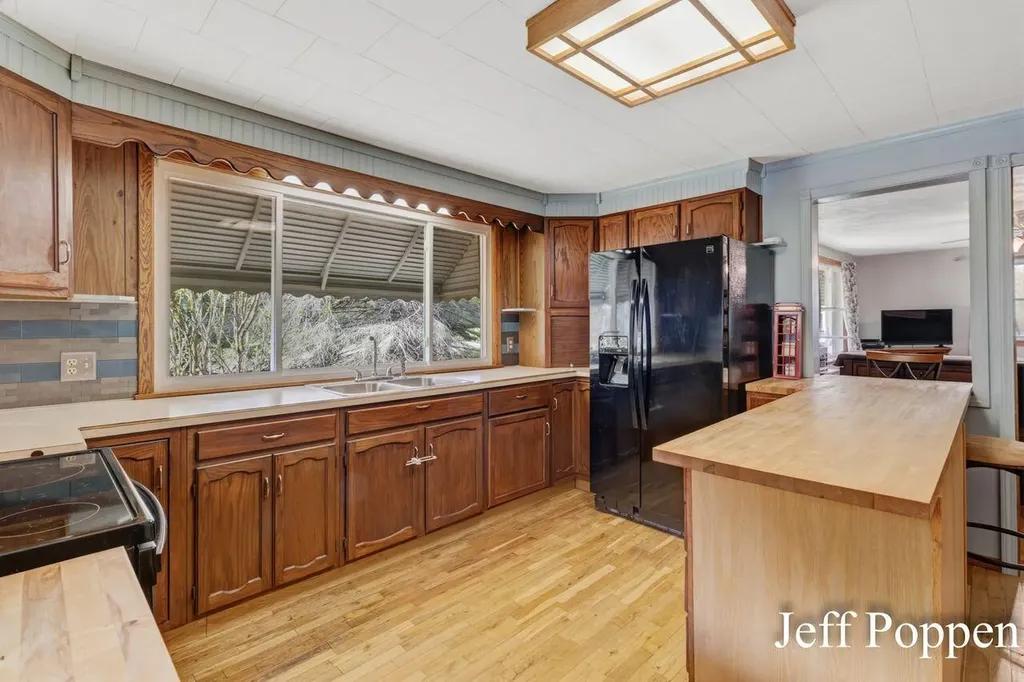 4379 20 Mile Road NE Solon Township MI 49343
