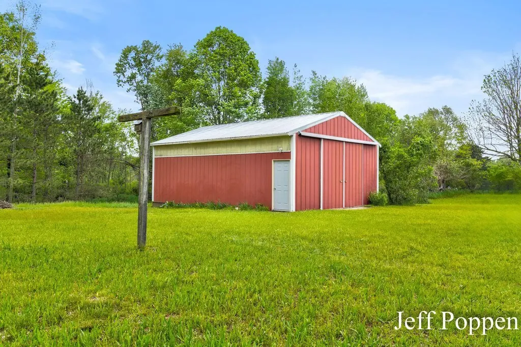 4379 20 Mile Road NE Solon Township MI 49343